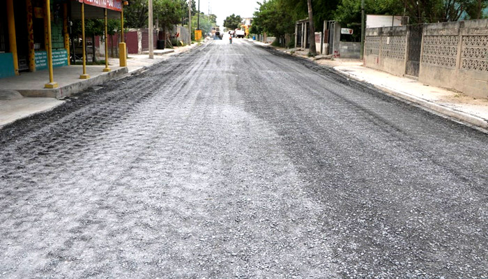 Continúan obras públicas que benefician a comunidad en la colonia Benito Juárez