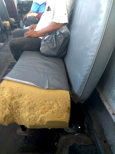 Pésimo servicio que brinda el transporte colectivo en Río Bravo
