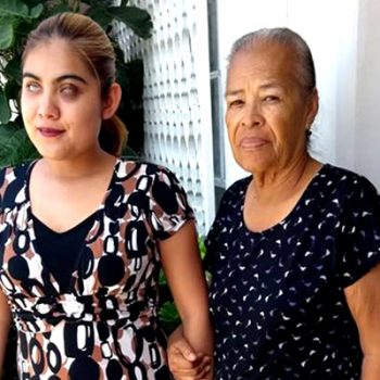 Su discapacidad no fue un obstáculo para cumplir su sueño de convertirse en abogada