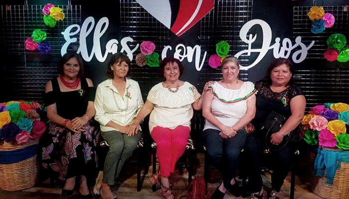 ellas-con-dios