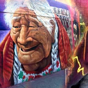 Murales de “Coco” engalanan el Día de Muertos
