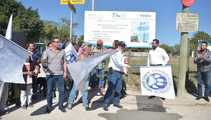 Arranca instalación de alumbrado público en Río Bravo