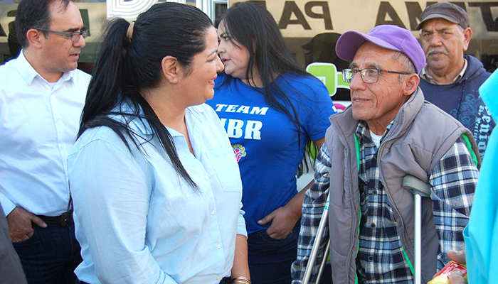 DIF Tamaulipas entrega prótesis a ciudadanos de Río Bravo