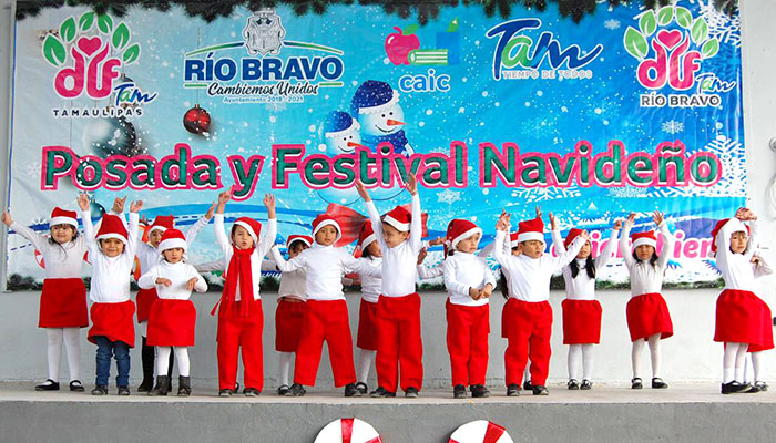 Celebran Festival Navideño más de 700 niños del CAIC