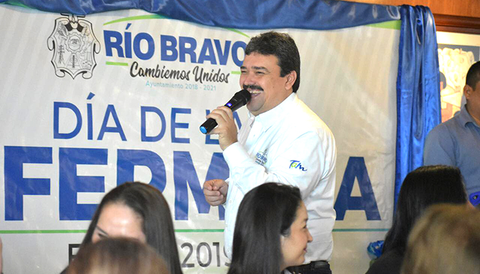 Festeja Presidente Municipal a enfermeras de Río Bravo