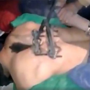 “Por rata” marcan a un ladrón con hierro caliente