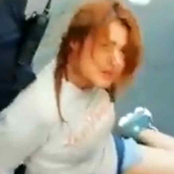 Rateras que asaltaron una combi fueron detenidas al instante