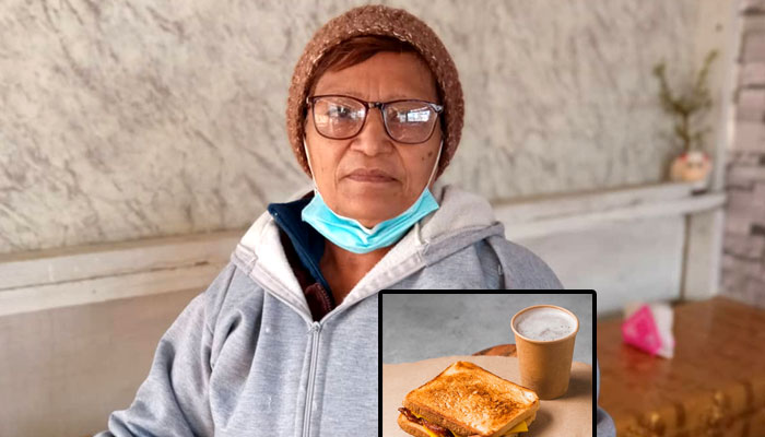 Abuelita regala café y sándwiches desde su casa a personas con necesidad