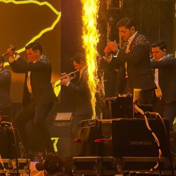 La Adictiva puso a bailar a los riobravenses