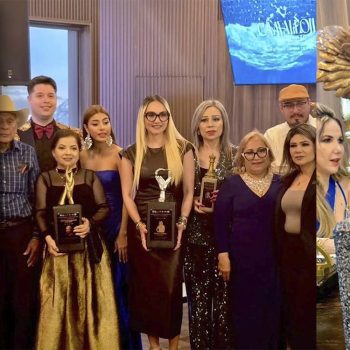 Isaí Heredia recibe el Premio Altruista Siglo XXI al Periodismo