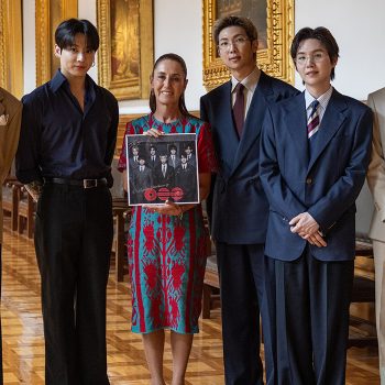 claudia-sheinbaum-recibe-a-bts-en-palacio-nacional